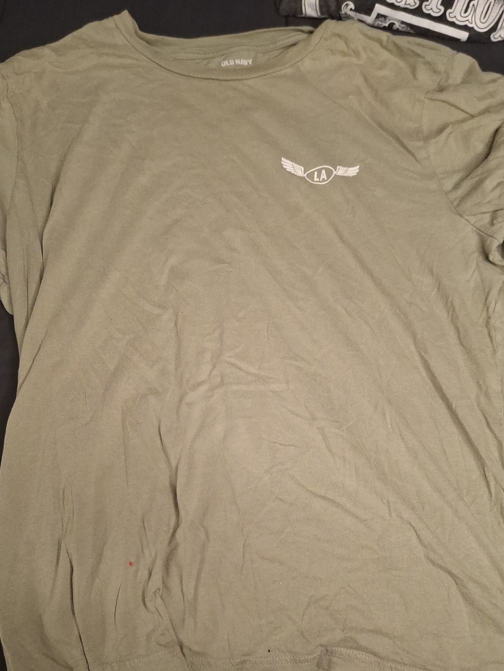 Old Navy Olive Green LA Wing Graphic Short‑Sleeve Tee